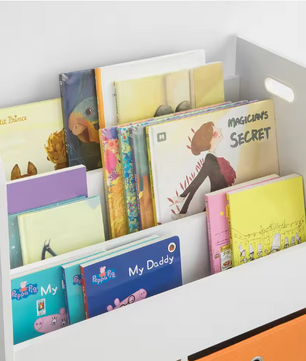 Kinderboekenkast met 3 Opbergvakken en 2 Stoffen Opbergboxen – Boeken- en Speelgoedrek