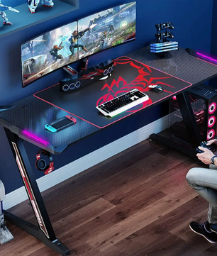 Extra Groot Gaming Bureau 140 cm met RGB LED – Stevig PC Bureau