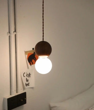 Moderne Houten LED Hanglamp met Glazen Bol – Zwart Walnoot G9 – Scandinavisch & Japans Design voor Slaapkamer, Eetkamer & Woonkamer