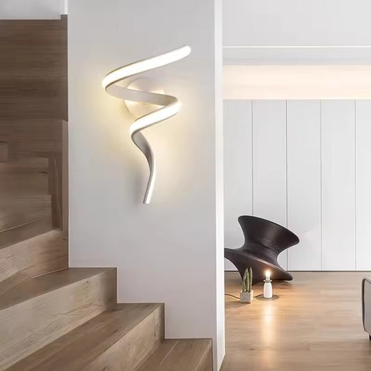 Moderne LED Wandlamp Spiraal Design – Scandinavische Muurlamp van Metaal & Acryl voor Hal, Slaapkamer & Woonkamer