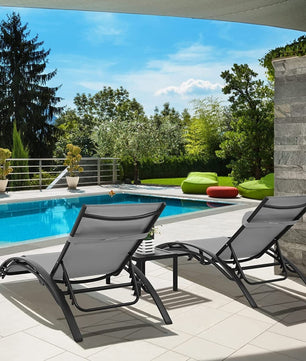 3-Delige Aluminium Loungeset voor Buiten – 2 Verstelbare Ligstoelen met Tafel, Ademend Textileen & Stapelbaar Design – Ideaal voor Tuin, Zwembad, Strand & Camping