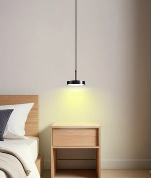 Nordic Moderne LED Hanglamp – Minimalistisch Design met Gouden Lampenkap – Aluminium & Acryl – Verstelbare Kabel – Voor Slaapkamer, Eetkamer & Woonkamer