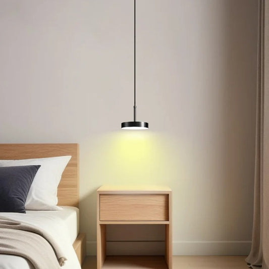 Nordic Moderne LED Hanglamp – Minimalistisch Design met Gouden Lampenkap – Aluminium & Acryl – Verstelbare Kabel – Voor Slaapkamer, Eetkamer & Woonkamer