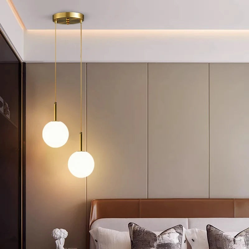 Moderne LED Hanglamp met Glazen Bol – Scandinavisch Design – Witte of Rookgrijze Plafondlamp voor Slaapkamer, Studiekamer & Hotel