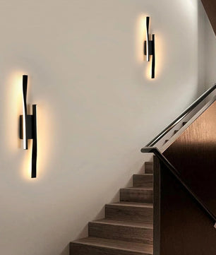 Moderne LED Wandlamp 16W – Minimalistisch Zwart Aluminium Design – Strakke Binnenverlichting voor Slaapkamer, Hal & Eetkamer
