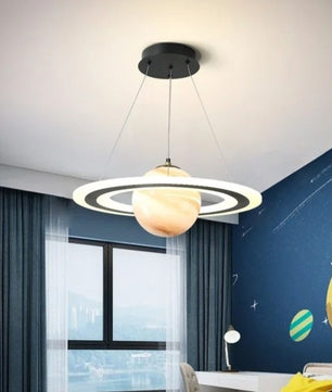 Acryl Planeet Hanglamp met E27 Fitting – Ruimte & Ster Design – Driekleurig Licht via Wandschakelaar – Moderne Hanglamp voor Woonkamer, Slaapkamer & Kinderkamer
