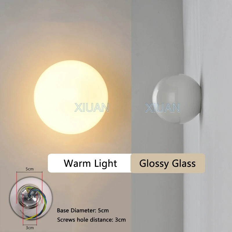 Ronde Glazen Wandlamp – Melkwitte Glazen Bol met Verborgen Basis – Moderne LED Wandverlichting voor Slaapkamer en Woonkamer