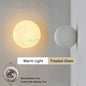 Ronde Glazen Wandlamp – Melkwitte Glazen Bol met Verborgen Basis – Moderne LED Wandverlichting voor Slaapkamer en Woonkamer