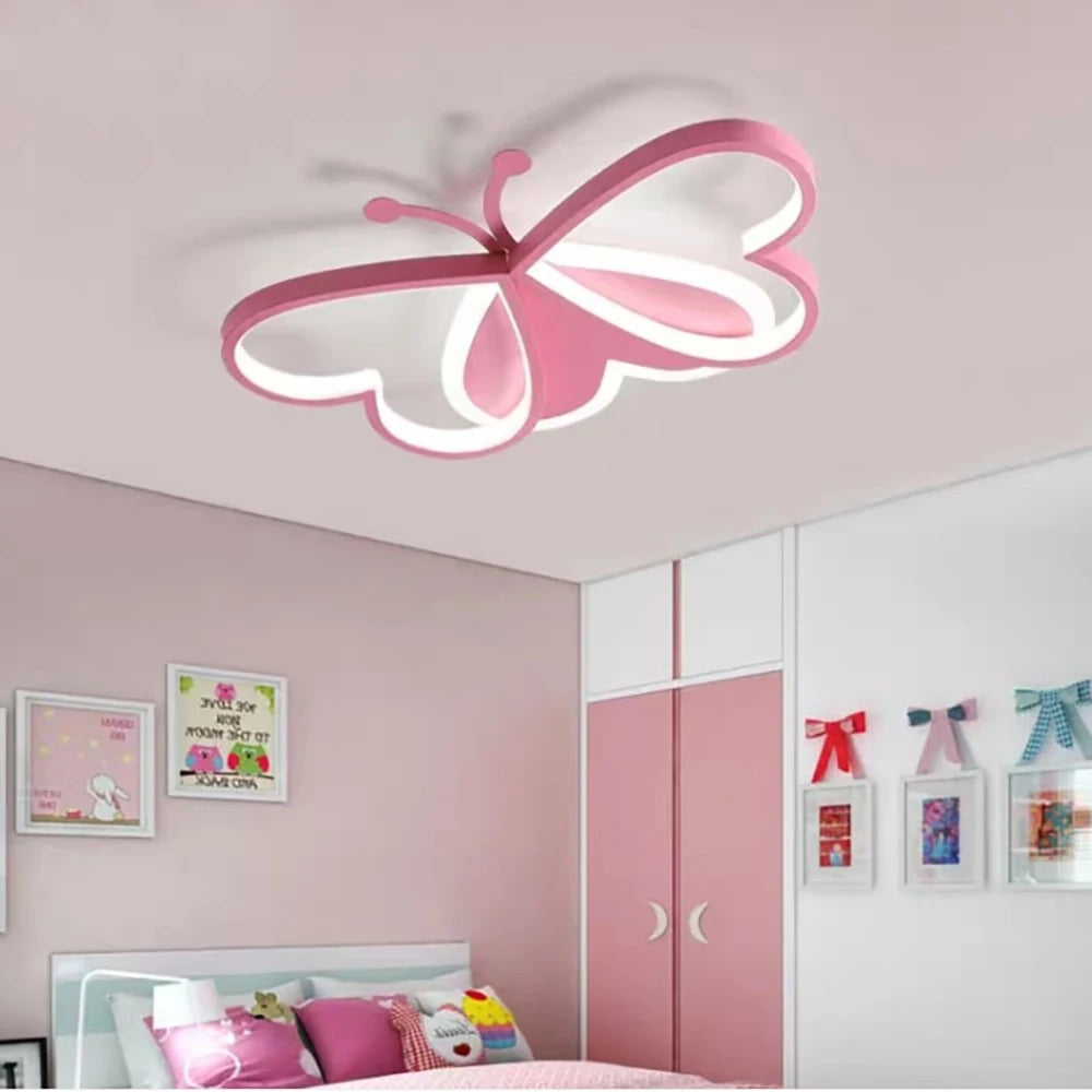 Vlinder LED Plafondlamp – 90W Creatieve Designlamp in Roze – Dimbare LED Verlichting voor Kinderkamer, Slaapkamer en Woonkamer