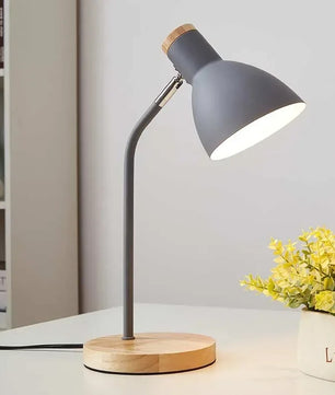 Houten Nordic Tafellamp – Scandinavische Flexibele Bureaulamp met E27 Fitting – Minimalistisch Design voor Woonkamer en Kantoor