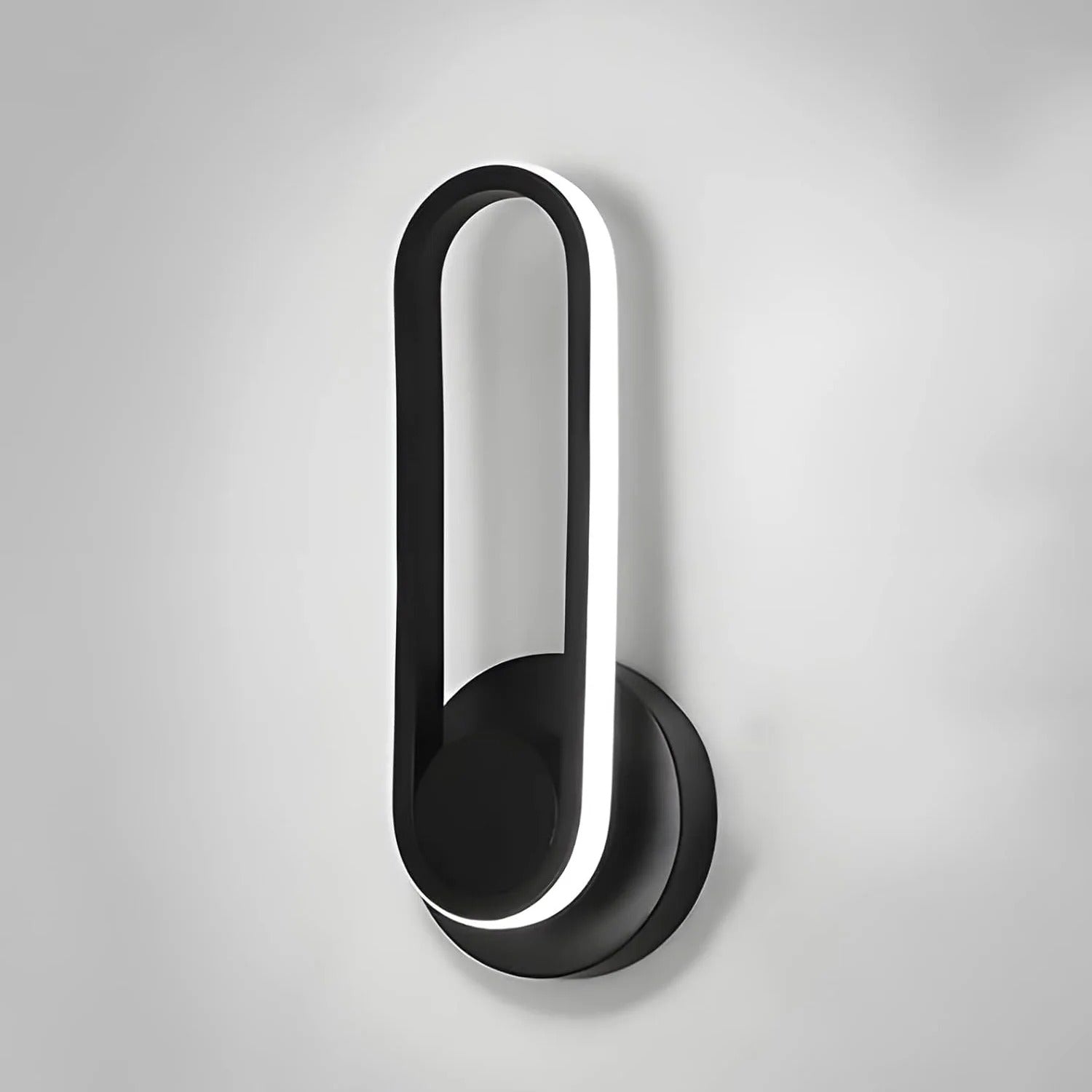 Moderne LED Wandlamp – 330° Draaibaar en Verstelbaar – Zwarte Metalen Wandverlichting 8W 6500K voor Slaapkamer, Woonkamer & Hal