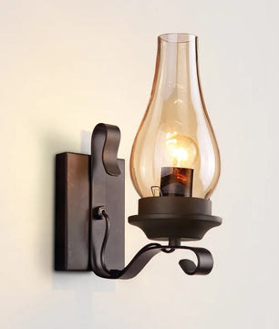 Retro Industriële Wandlamp van IJzer en Glas – Vintage Kerosine Stijl Wandlamp met E27 Fitting voor Café, Hotel, Slaapkamer en Loft