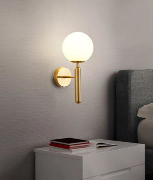 Moderne Glazen Wandlamp – Elegante Messingkleurige Binnenverlichting met E27 Fitting