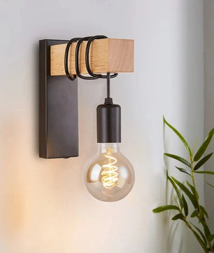 Retro Industriële Houten Wandlamp – Verstelbare E27 Wandverlichting van Hout en IJzer voor Woonkamer en Slaapkamer