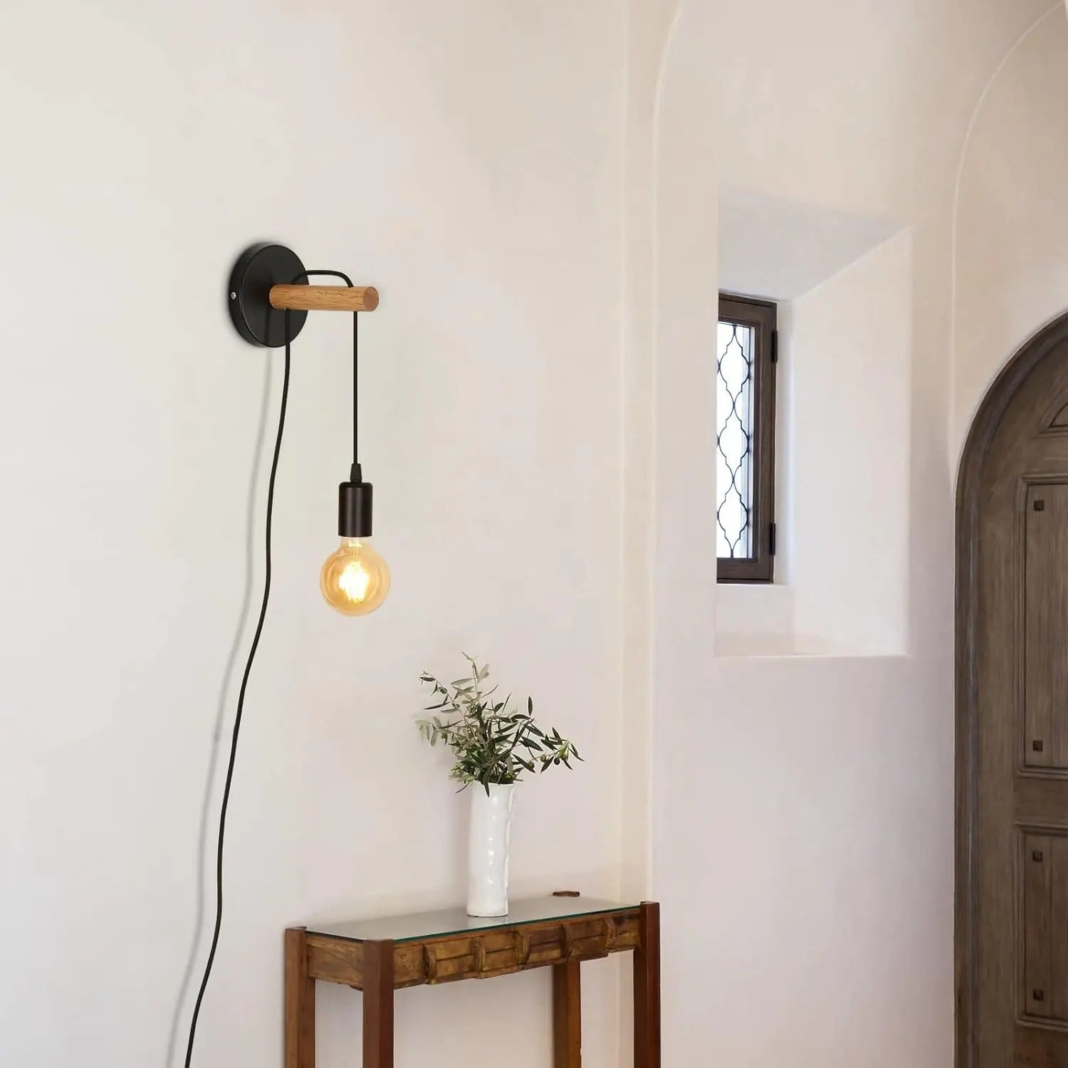 Vintage Industriële Wandlamp met Houten Arm – E27 Fitting met Schakelaar en Stekker – Plug-in Wandverlichting voor Slaapkamer, Hal en Woonkamer