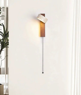 Crèmekleurige Wandlamp voor Nachtkastje – LED Wandlamp met Trekschakelaar en Draaibaar Design