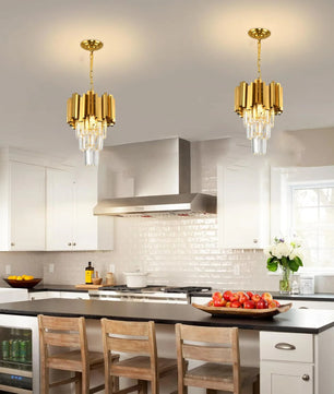 Gouden Kristallen Hanglamp – Moderne 3-lichts Plafondlamp van Metaal met K9 Kristallen en E14 Fittingen – Luxe Design voor Eetkamer, Keuken en Entree