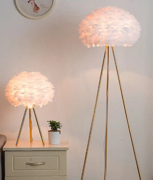 Veren Vloerlamp met Ganzenveren – Luxe Staande Lamp E27 – Zachte Romantische Sfeerverlichting voor Woonkamer en Slaapkamer