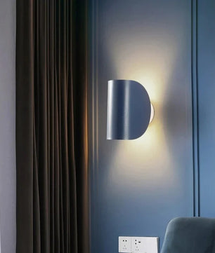Nordic LED Wandlamp – Creatieve Roterende Wandverlichting – Minimalistische Nachtlamp voor Slaapkamer en Woonkamer