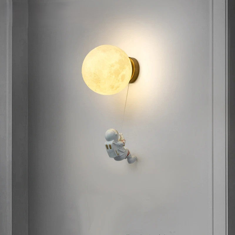 Astronaut Wandlamp – Creatieve Maan LED Verlichting voor Kinderkamer en Slaapkamer