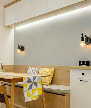 Set van 4 Zwarte Metalen Wandlampen – Industriële Wandverlichting met E27 Fitting – Duurzame Binnenlampen voor Woonkamer, Slaapkamer en Hal