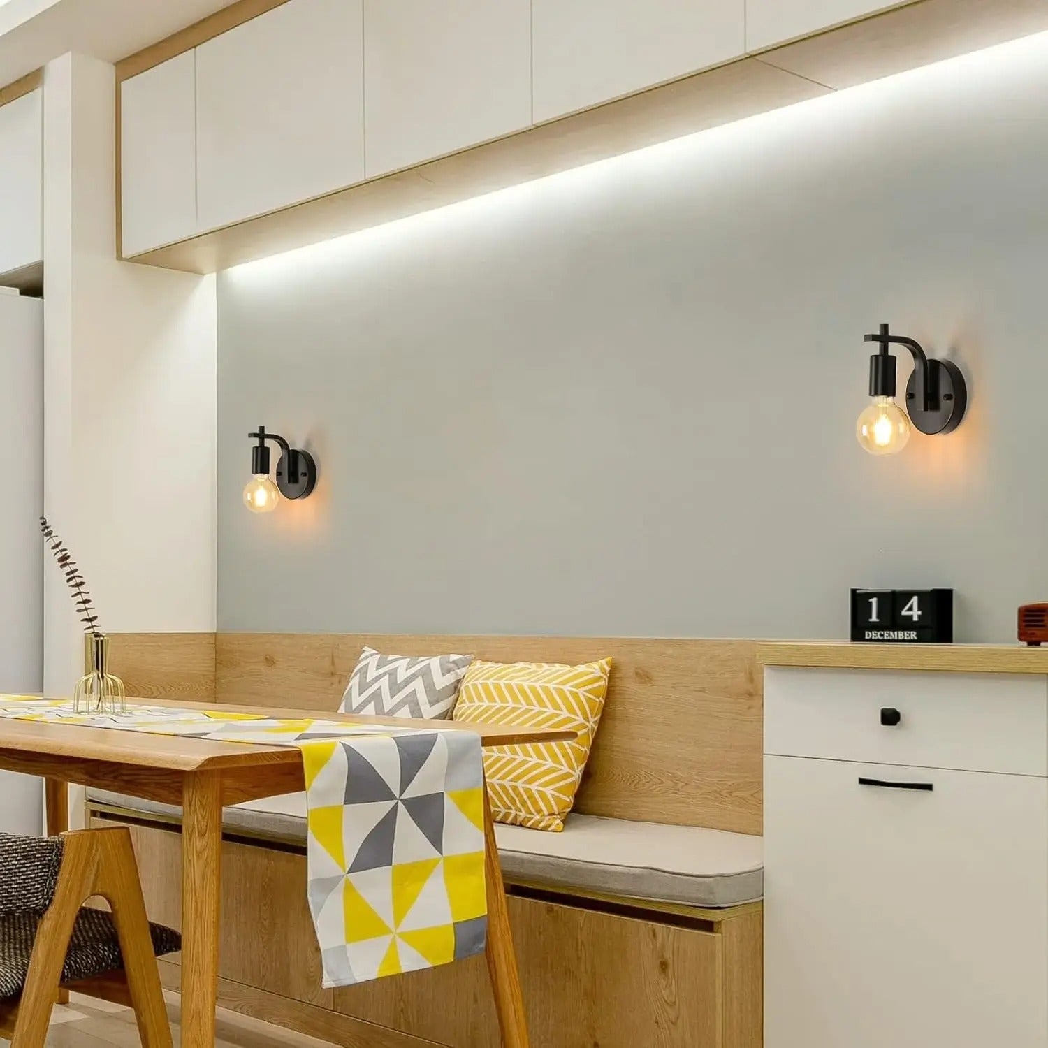 Set van 4 Zwarte Metalen Wandlampen – Industriële Wandverlichting met E27 Fitting – Duurzame Binnenlampen voor Woonkamer, Slaapkamer en Hal