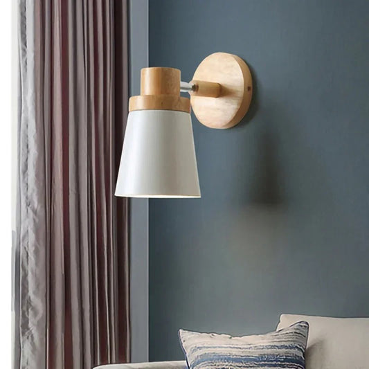Moderne LED Wandlamp – IJzer en Hout met E27 Fitting – Macaron Design voor Woonkamer en Slaapkamer
