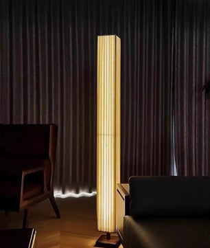 Japanse Retro LED Vloerlamp – Slanke Staande Lamp in Houtlook met Warm Sfeerverlichting – Minimalistische Designlamp voor Woonkamer en Slaapkamer