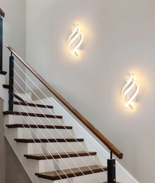 Moderne LED Wandlamp 22W – Witte Aluminium Wandkandelaar met Spiraal Design – Warm Wit 3000K voor Interieur