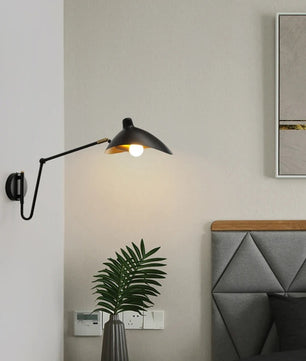 Industriële Wandlamp met Lange Arm – Verstelbare Scharnierarm en Matte Metalen Kap – E14 Leeslamp voor Slaapkamer, Woonkamer & Hotel