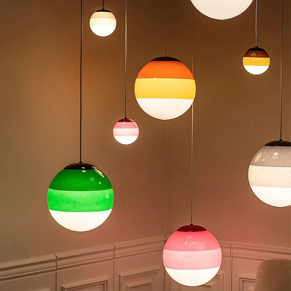 Nordic Kleurrijke Glazen Bol Hanglamp – Moderne LED Plafondlamp voor Eetkamer, Slaapkamer & Café