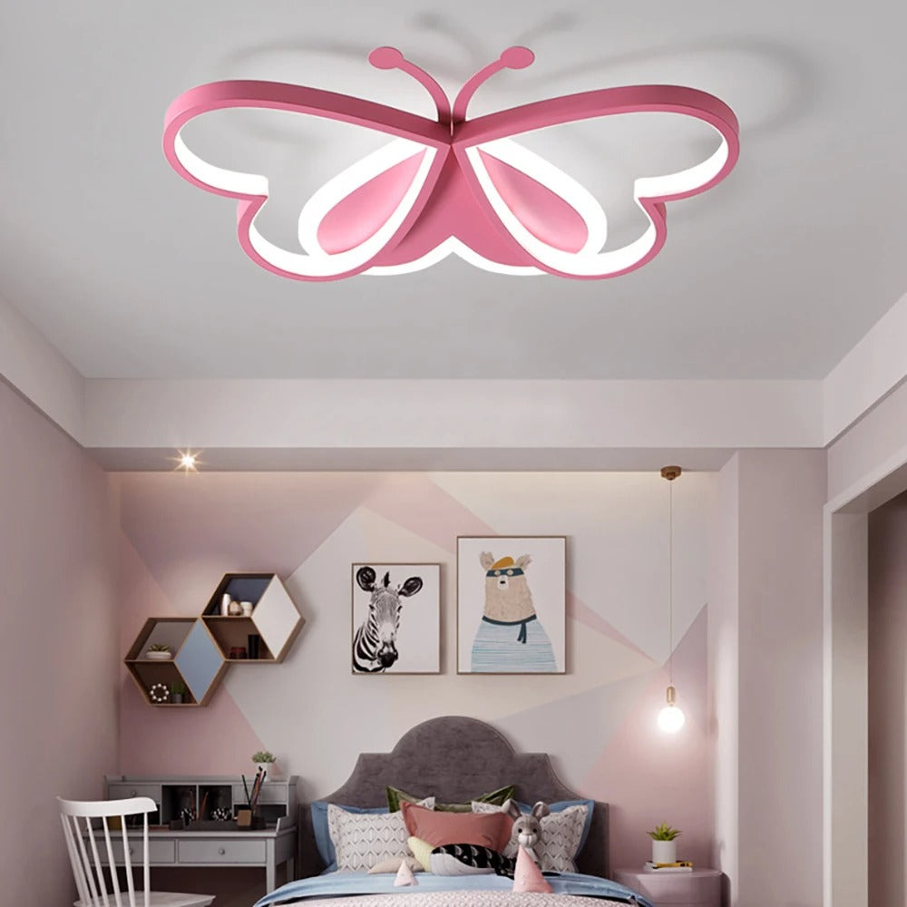 Vlinder LED Plafondlamp – 90W Creatieve Designlamp in Roze – Dimbare LED Verlichting voor Kinderkamer, Slaapkamer en Woonkamer