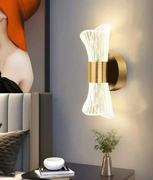 Gouden Acryl Wandlamp – 12W LED met 3 Instelbare Lichtkleuren – Luxe Moderne Wandverlichting voor Gang, Trap en Balkon