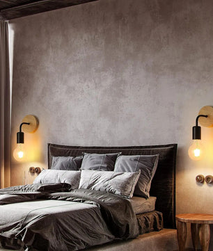 Set van 2 Industriële Wandlampen – Retro Zwart IJzer met Massief Hout – E27 Fitting – Voor Woonkamer, Slaapkamer en Hal