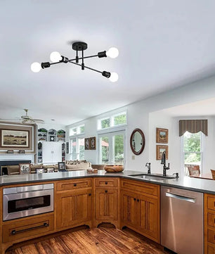 Vintage Zwarte Plafondlamp – 4-lichts Retro Kroonluchter van Metaal met E27 Fitting – Nieuw Klassiek Design voor Woonkamer & Eetkamer