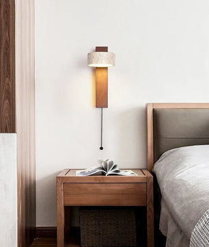 Crèmekleurige Wandlamp voor Nachtkastje – LED Wandlamp met Trekschakelaar en Draaibaar Design