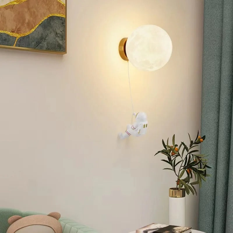 Astronaut Wandlamp – Creatieve Maan LED Verlichting voor Kinderkamer en Slaapkamer