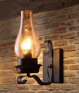 Retro Industriële Wandlamp van IJzer en Glas – Vintage Kerosine Stijl Wandlamp met E27 Fitting voor Café, Hotel, Slaapkamer en Loft