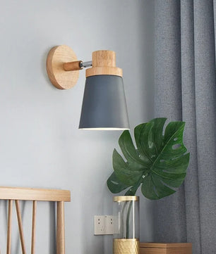 Moderne LED Wandlamp – IJzer en Hout met E27 Fitting – Macaron Design voor Woonkamer en Slaapkamer