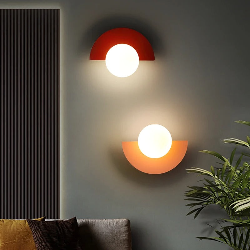 Scandinavische LED Wandlamp – Creatief Design met Omhoog en Omlaag Licht – Moderne Wandverlichting voor Slaapkamer en Woonkamer