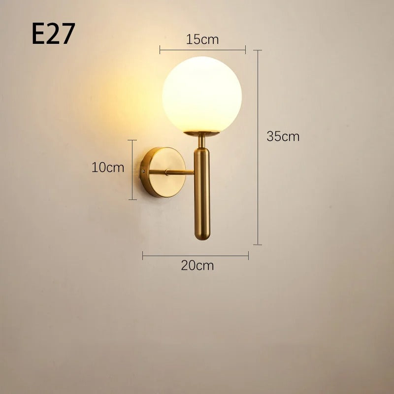 Moderne Glazen Wandlamp – Elegante Messingkleurige Binnenverlichting met E27 Fitting