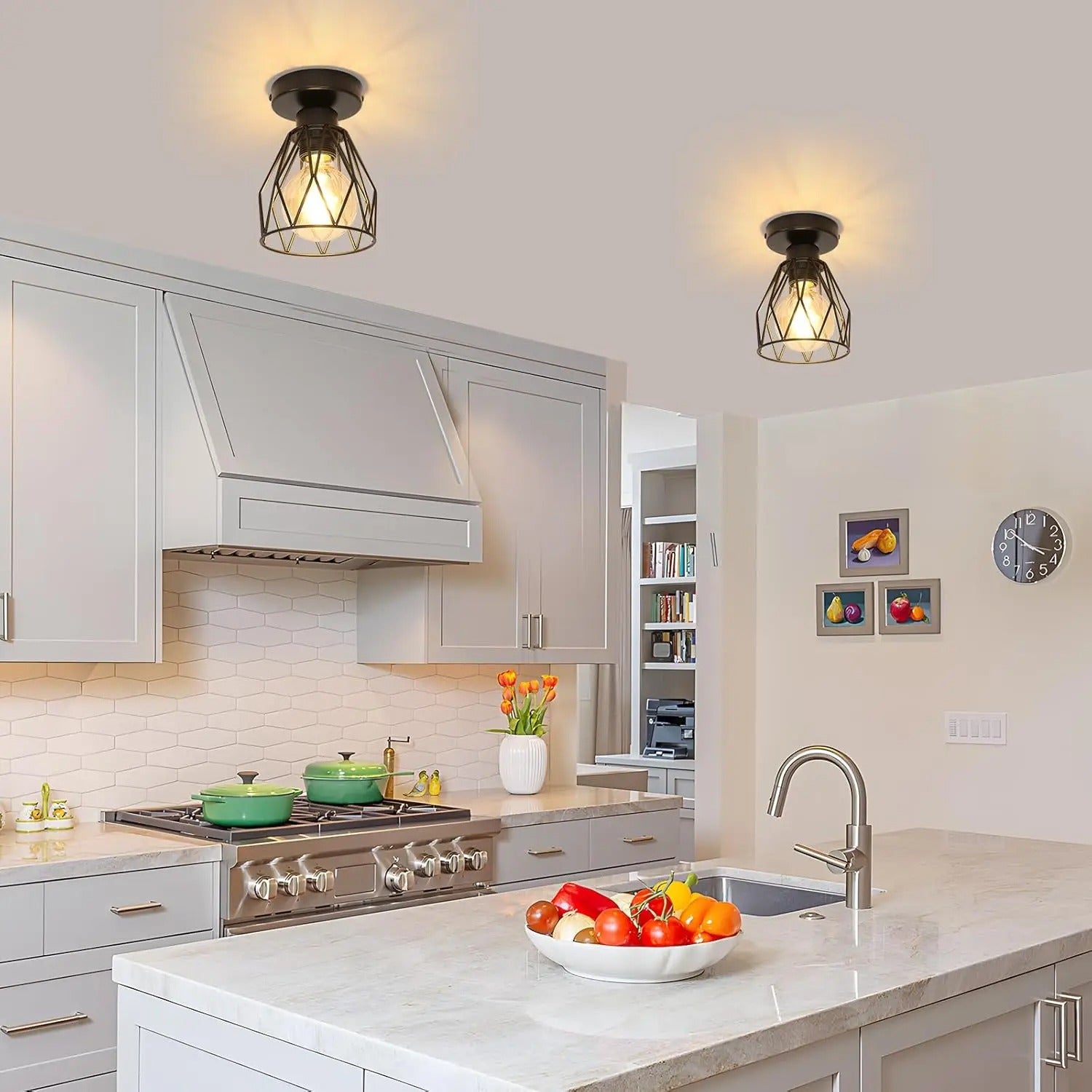 Industriële Plafondlamp Zwart – Vintage Metalen Opbouwlamp met E27 Fitting voor Keuken, Eetkamer en Slaapkamer