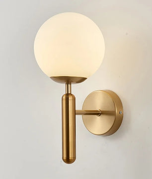 Moderne Glazen Wandlamp – Elegante Messingkleurige Binnenverlichting met E27 Fitting