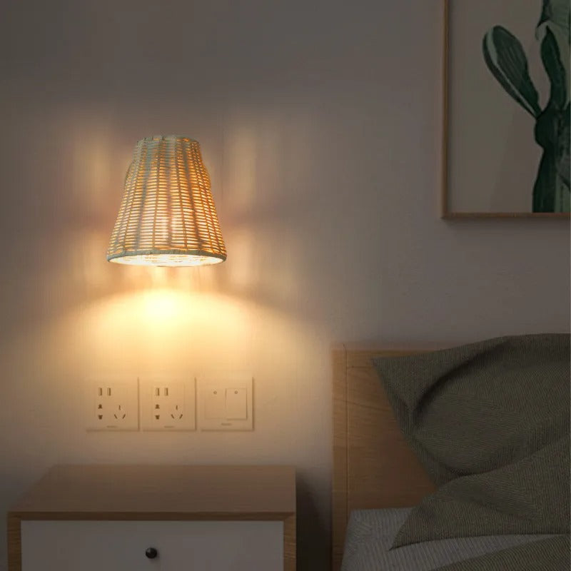 Retro Rotan Wandlamp – Handgeweven Bohemian Wandverlichting met Schakelaar en LED