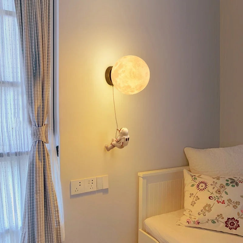 Astronaut Wandlamp – Creatieve Maan LED Verlichting voor Kinderkamer en Slaapkamer