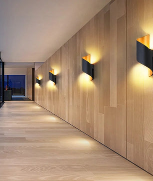 Moderne LED Wandlamp Buiten – IP65 Waterdicht Up Down Verlichting 10W voor Gevel en Tuin