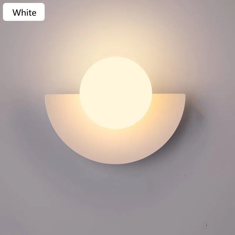 Scandinavische LED Wandlamp – Creatief Design met Omhoog en Omlaag Licht – Moderne Wandverlichting voor Slaapkamer en Woonkamer