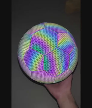 Reflecterende Voetbal - Glow in the dark - Kleuren: Blauw/Geel/Roze/Groen